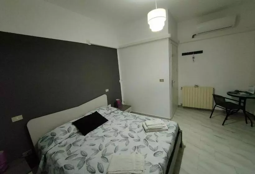 Bed And Breakfast Champagne