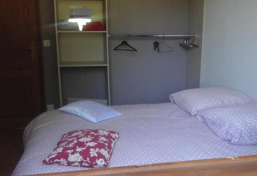 مبيت وإفطار Chez Sylvie Et Jean Yves