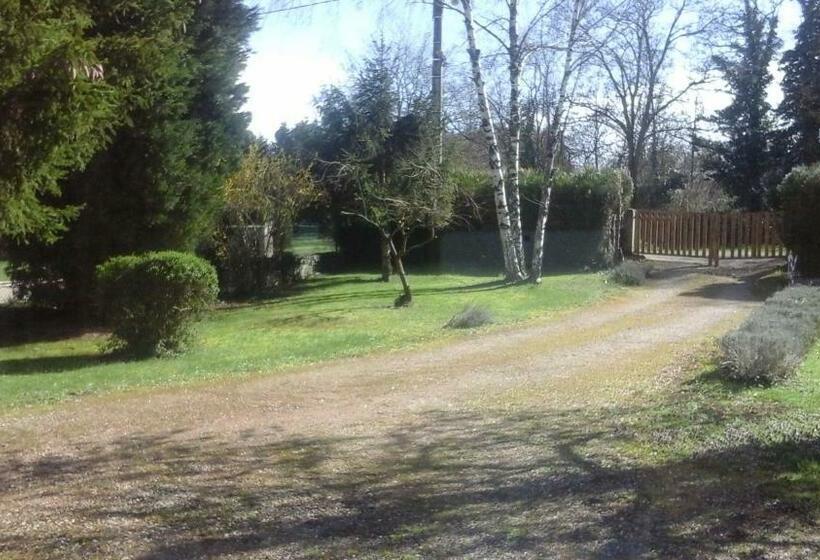 مبيت وإفطار Chez Sylvie Et Jean Yves