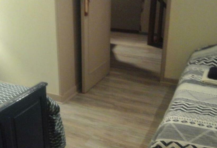 مبيت وإفطار Chez Sylvie Et Jean Yves