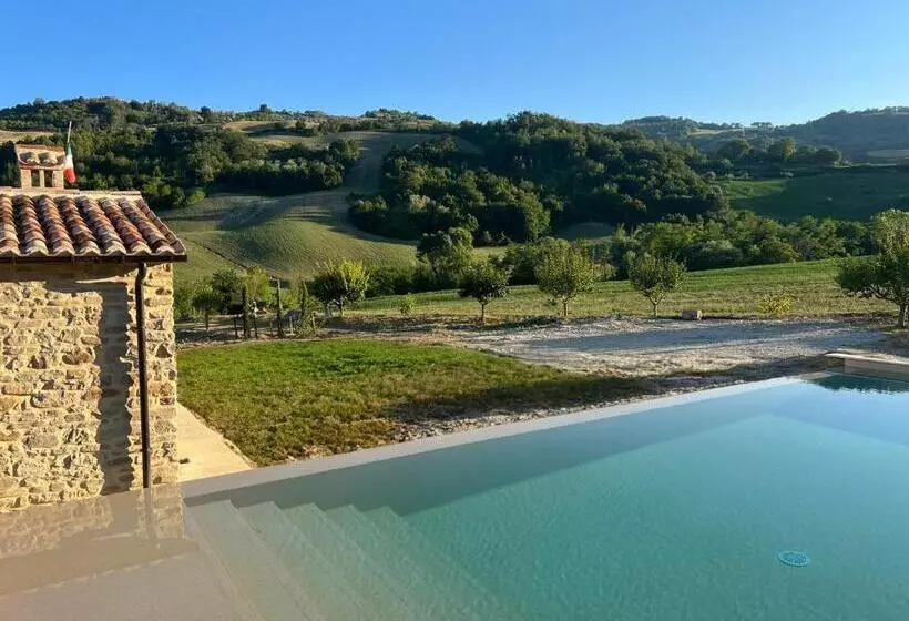 Hotelli Panfilo Farmhouse