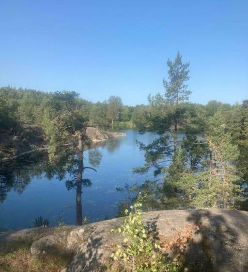 צימר Luxurious Studio Within Nature Next To Stockholm