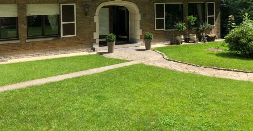 צימר Cosy Rooms Party Villa