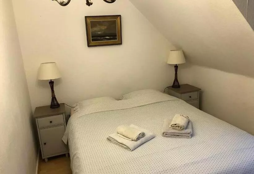 ベッドアンドブレックファースト Cosy Rooms Party Villa