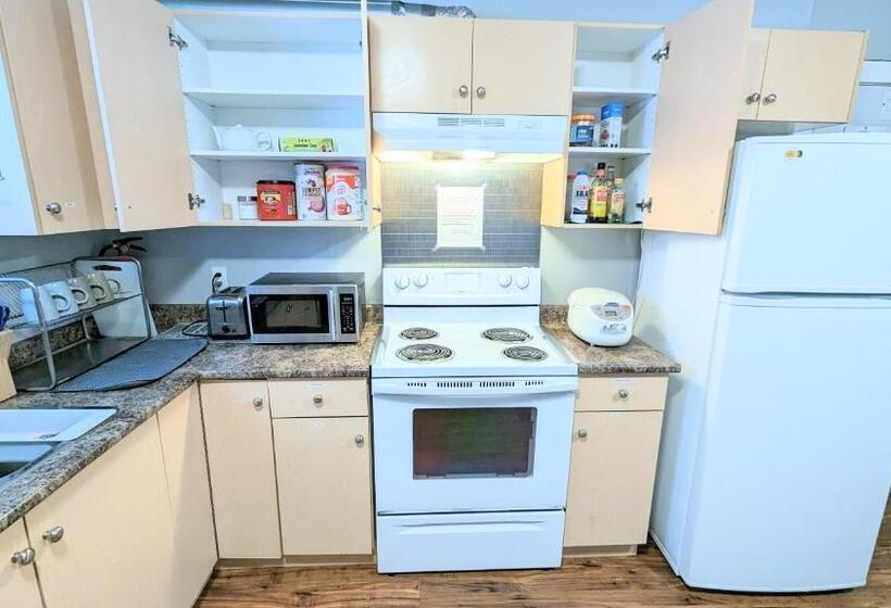 پانسیون Entire Forest Home