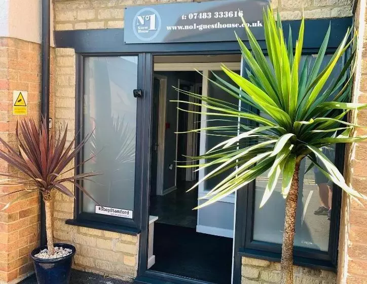 Majatalo No1 Guest House