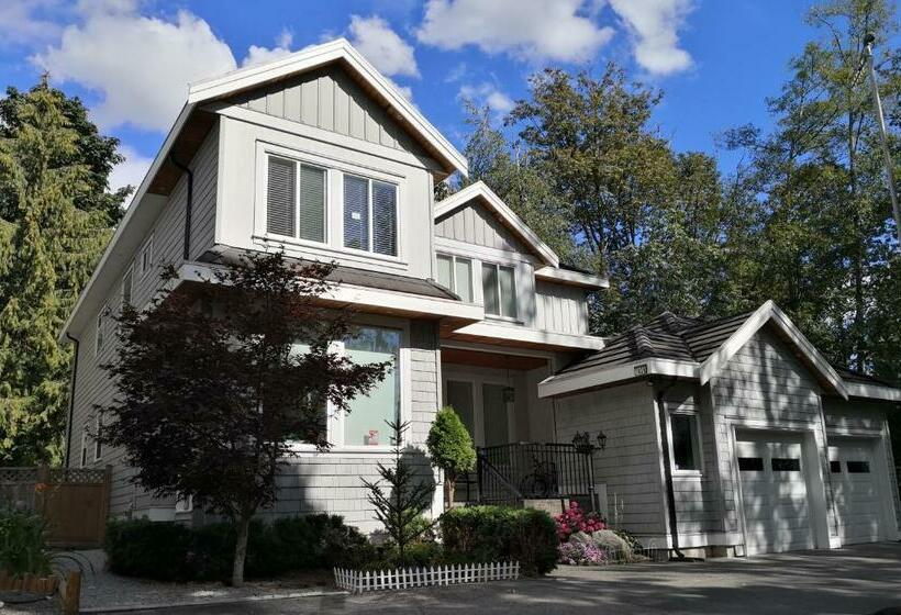 پانسیون Entire Forest Home