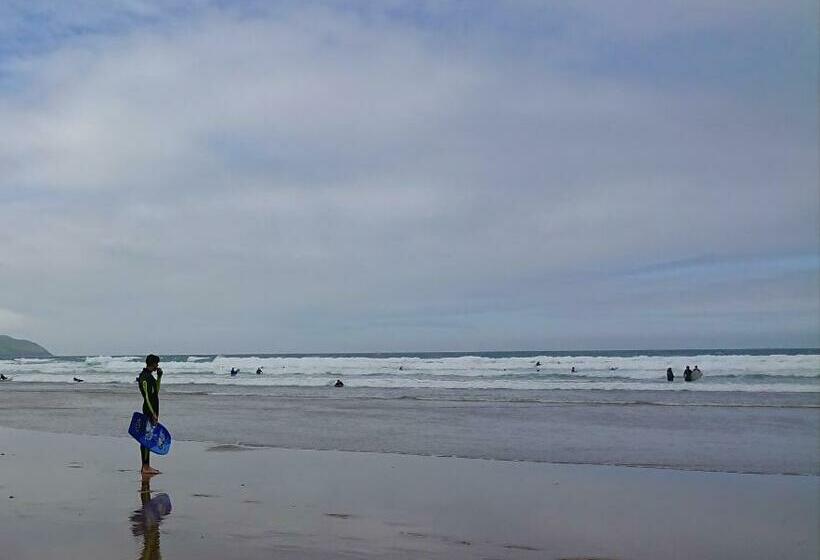 17 Woolacombe The Byron