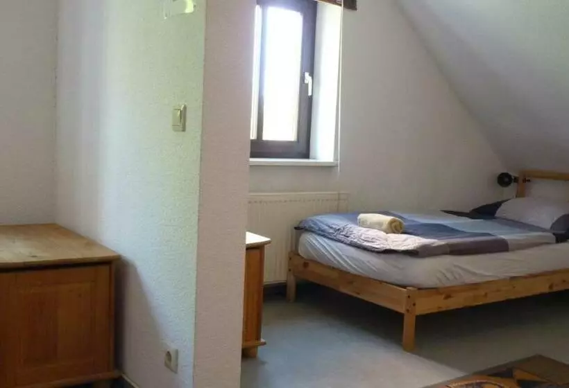 404 Hostel