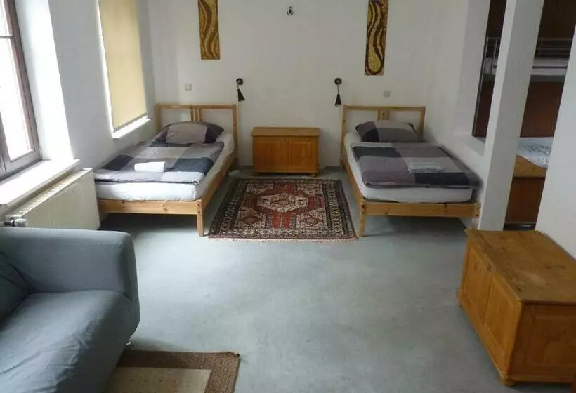 404 Hostel