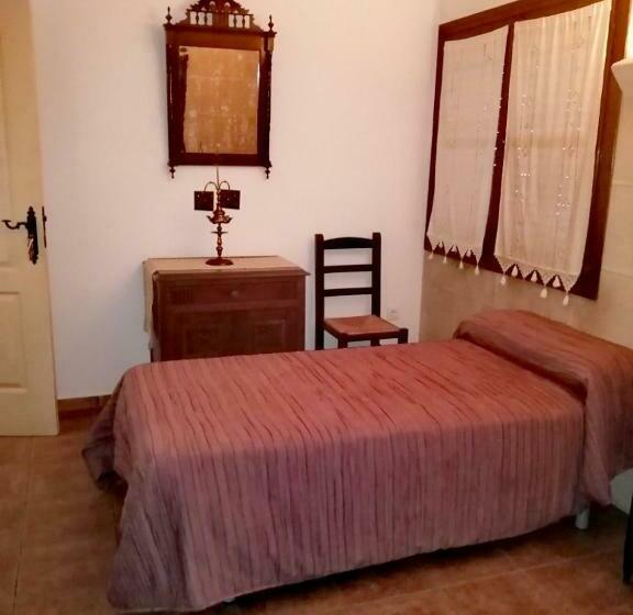 فندق صغير La Pension Del Parador