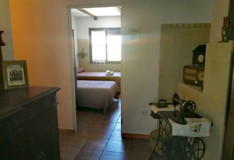 فندق صغير La Pension Del Parador