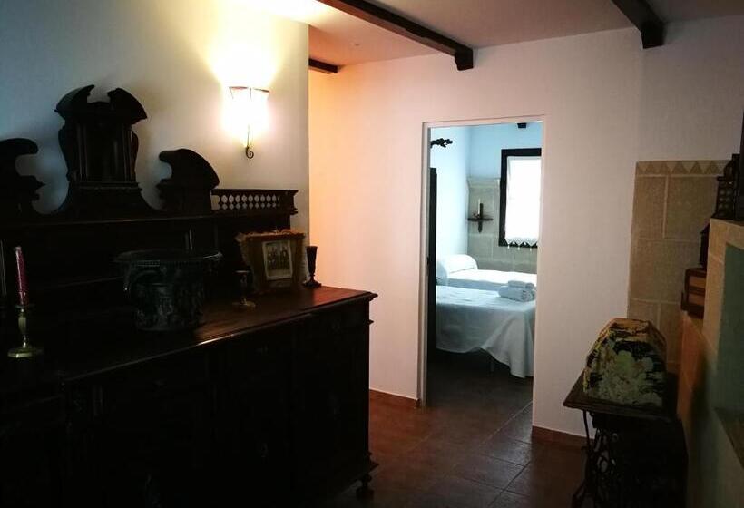 فندق صغير La Pension Del Parador