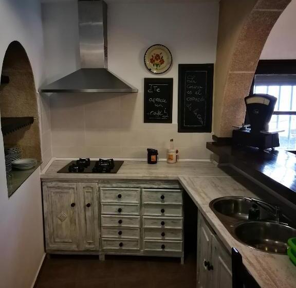 فندق صغير La Pension Del Parador