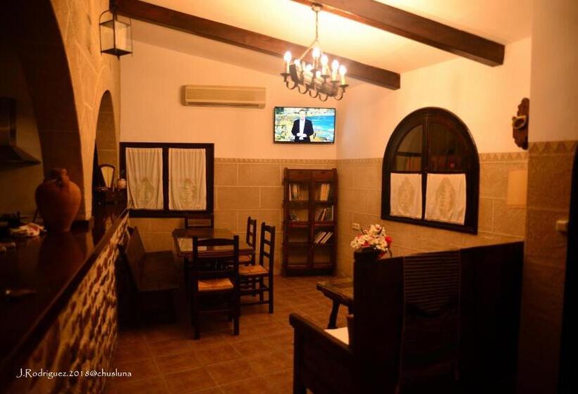 فندق صغير La Pension Del Parador