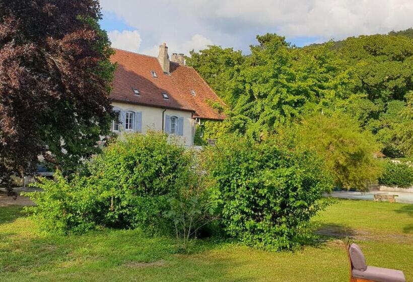 مبيت وإفطار De Passage Chez Lili