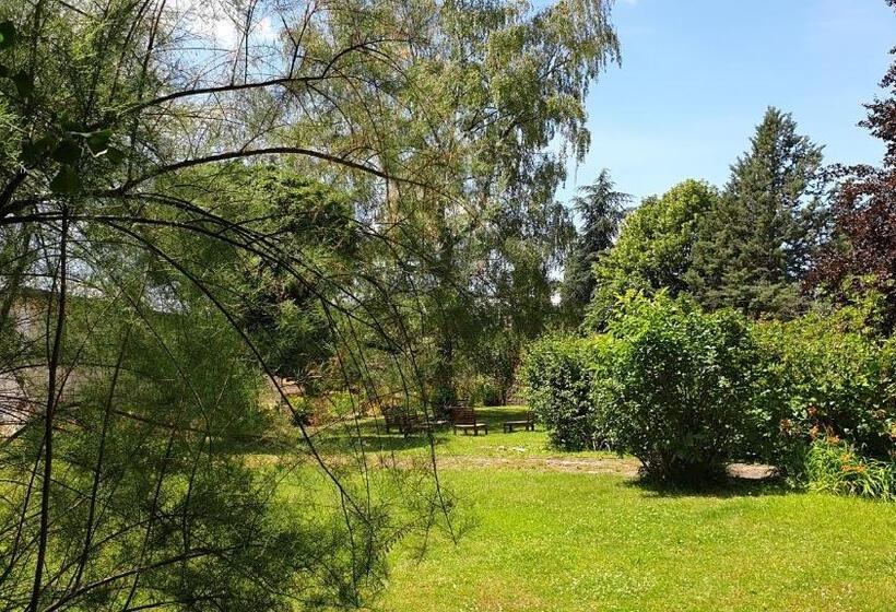 مبيت وإفطار De Passage Chez Lili