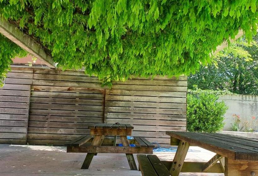 مبيت وإفطار De Passage Chez Lili