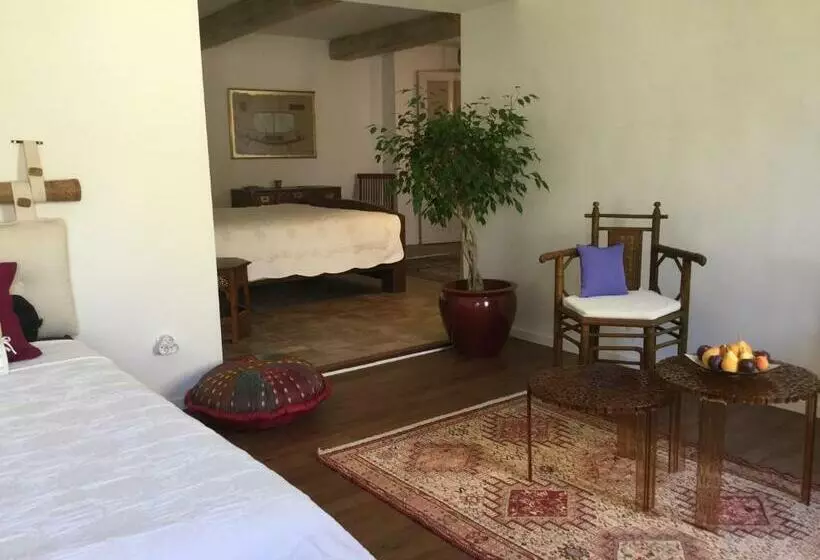 Aamiaismajoitus (B&B) Maison De Village Novissime