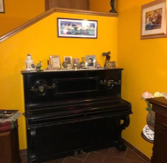 צימר Mirella S House Viaverona