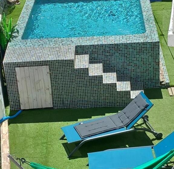 Bed and Breakfast O Quintal Guesthouse