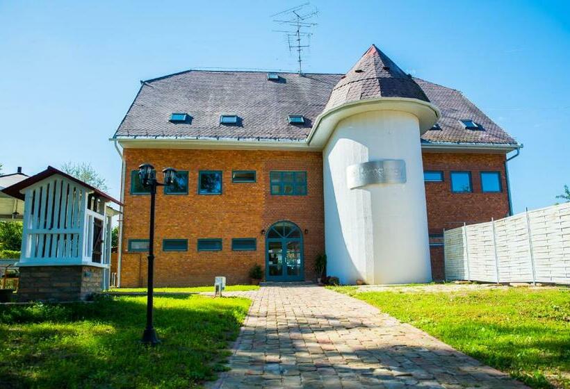 민박 Rómahegy Rendezvényház