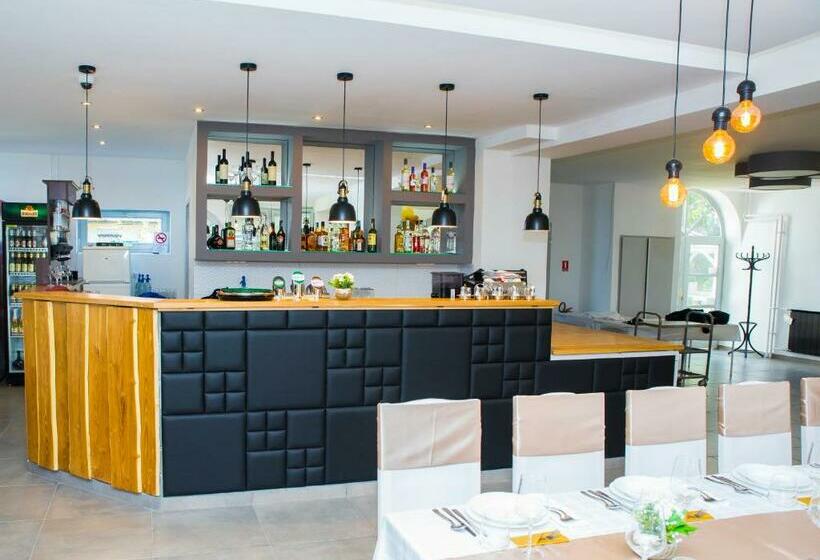 민박 Rómahegy Rendezvényház