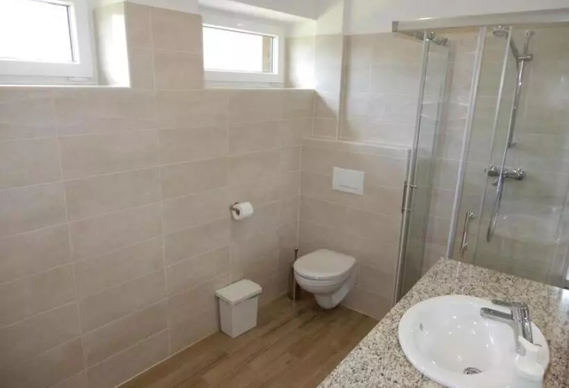 ベッドアンドブレックファースト Rómahegy Rendezvényház