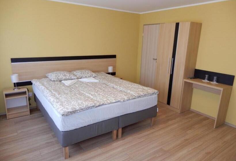 민박 Rómahegy Rendezvényház