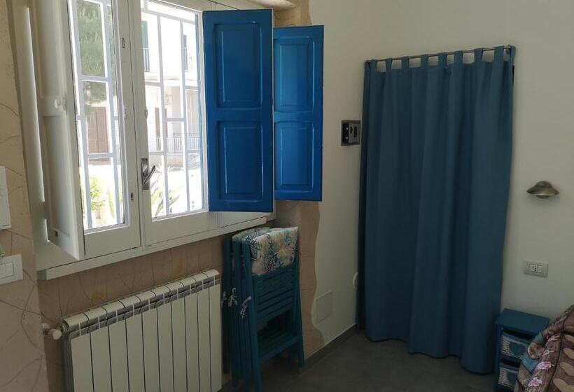 פנסיון Elis...land..