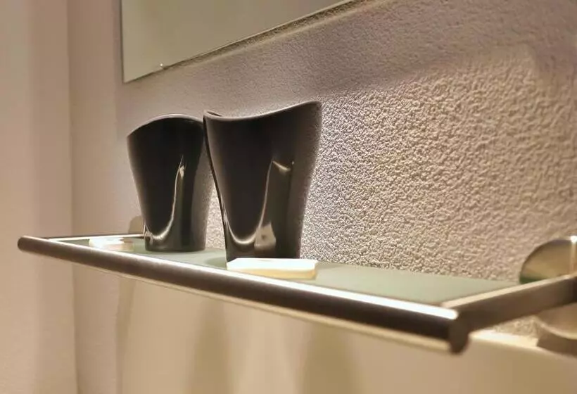 Retkeilymaja Pension Adler