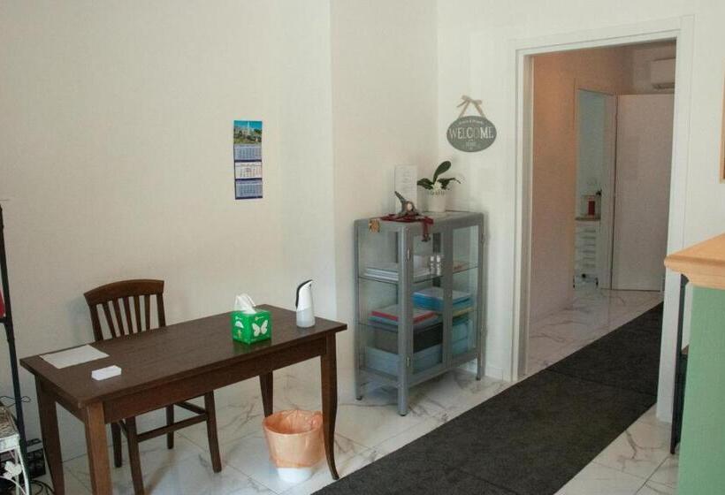 مبيت وإفطار Centrale