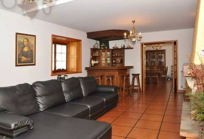 Aamiaismajoitus (B&B) Quintinha D´avó