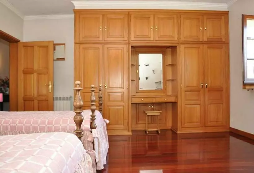 Aamiaismajoitus (B&B) Quintinha D´avó