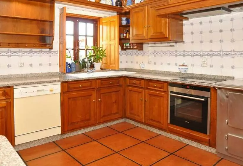 Aamiaismajoitus (B&B) Quintinha D´avó