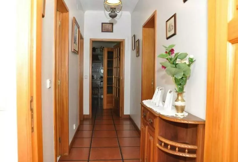 Aamiaismajoitus (B&B) Quintinha D´avó