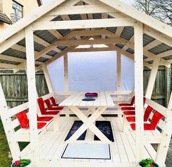 Pensió Bierini Park Studio