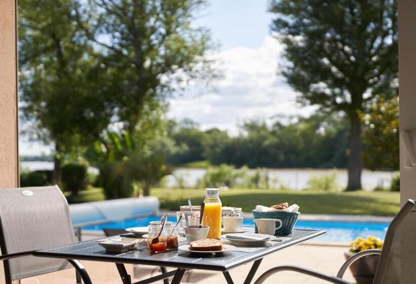 פנסיון Clos Bernon