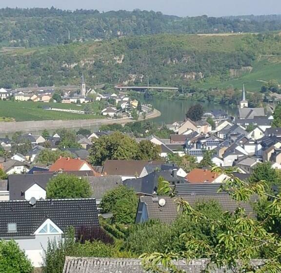 Pensjonat Ferienwohnung Hub