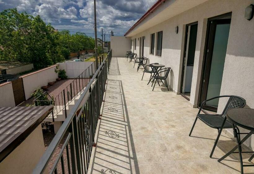 بنسيون Vila Atlas