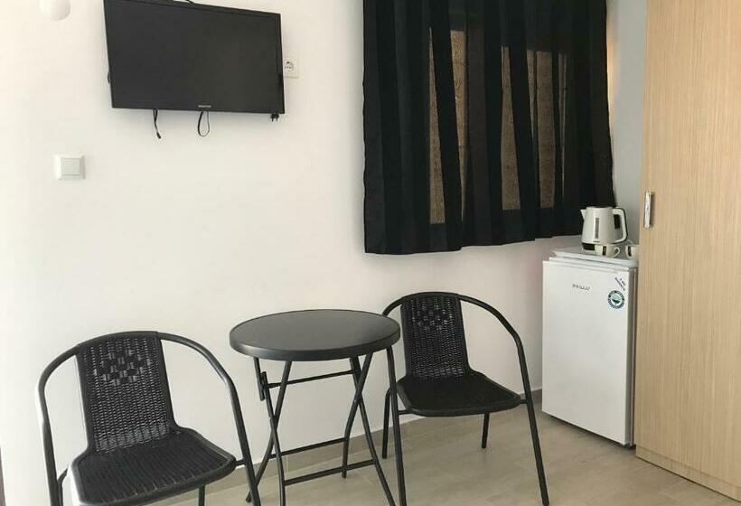 بنسيون Vila Atlas