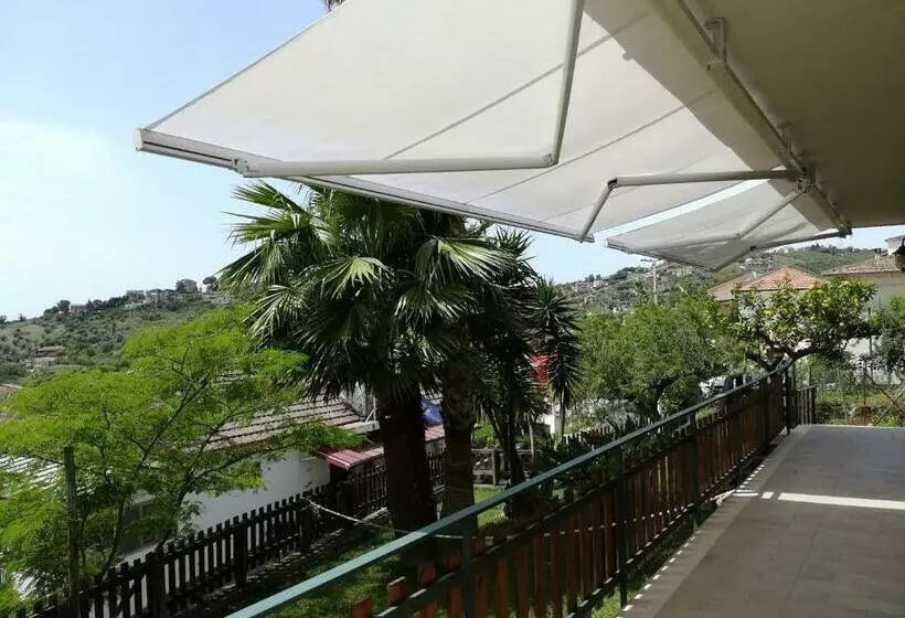Albizia, Casevacanza
