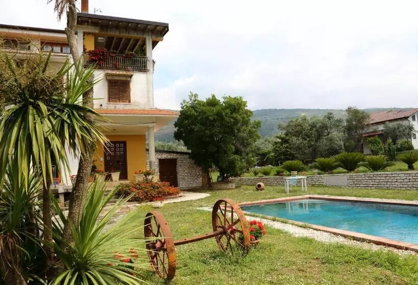 Aamiaismajoitus (B&B) Arcobaleno