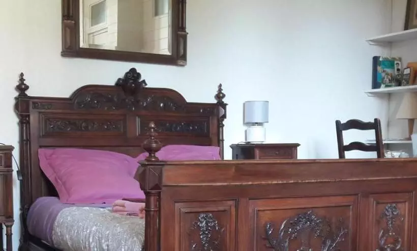 Aamiaismajoitus (B&B) Chambres D Hôtes L Oustal