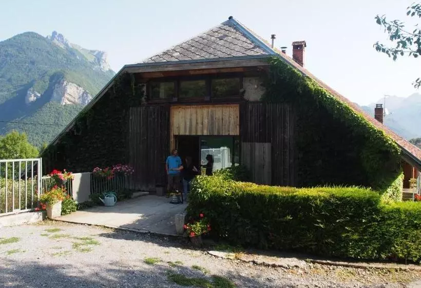 Aamiaismajoitus (B&B) Chambres D Hôtes Olachat Proche Annecy