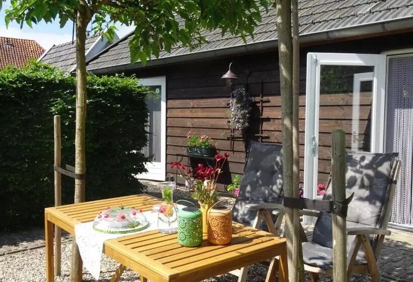 Aamiaismajoitus (B&B) Huisje Aan ‘t Hof