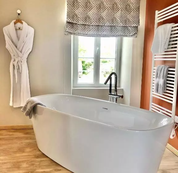 Aamiaismajoitus (B&B) La Maison Gervaiserie & Spa