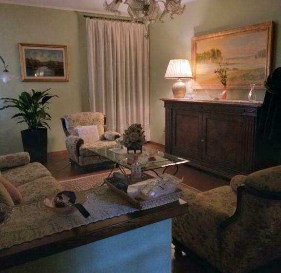 צימר Mansarda Sulla Francigena