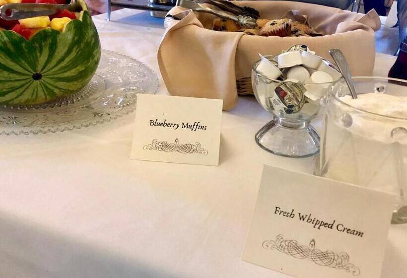 تختخواب و صبحانه The Mayors Mansion Inn