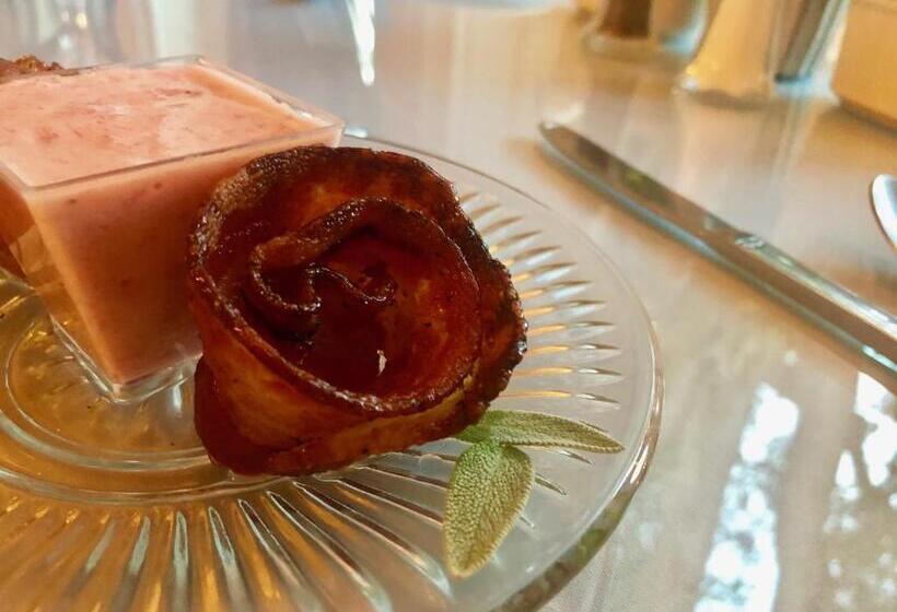 تختخواب و صبحانه The Mayors Mansion Inn